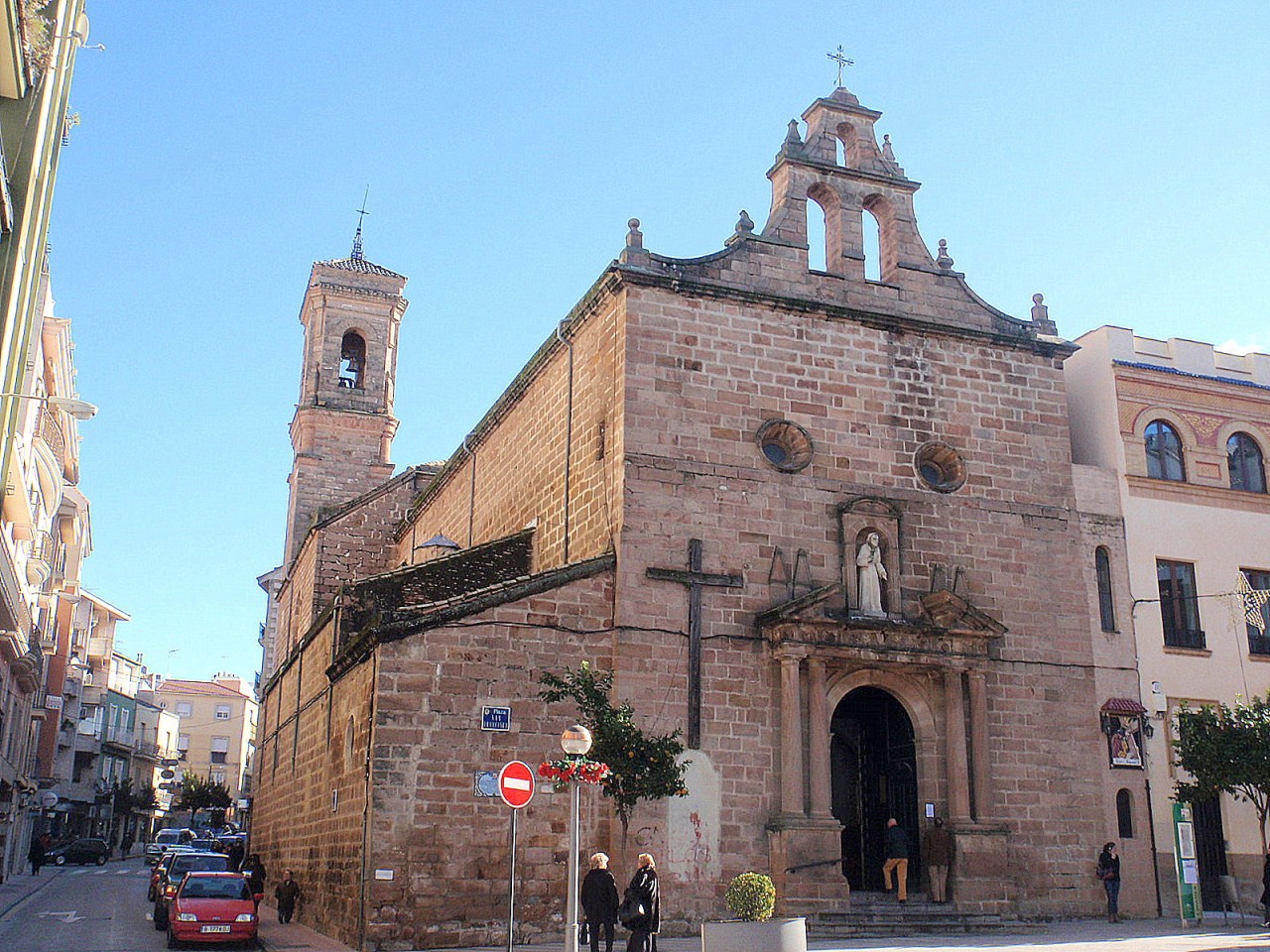 Fachada de la Iglesia de San Francisco Linares